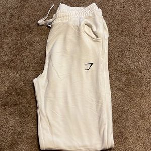 NWOT gymshark joggers 💕